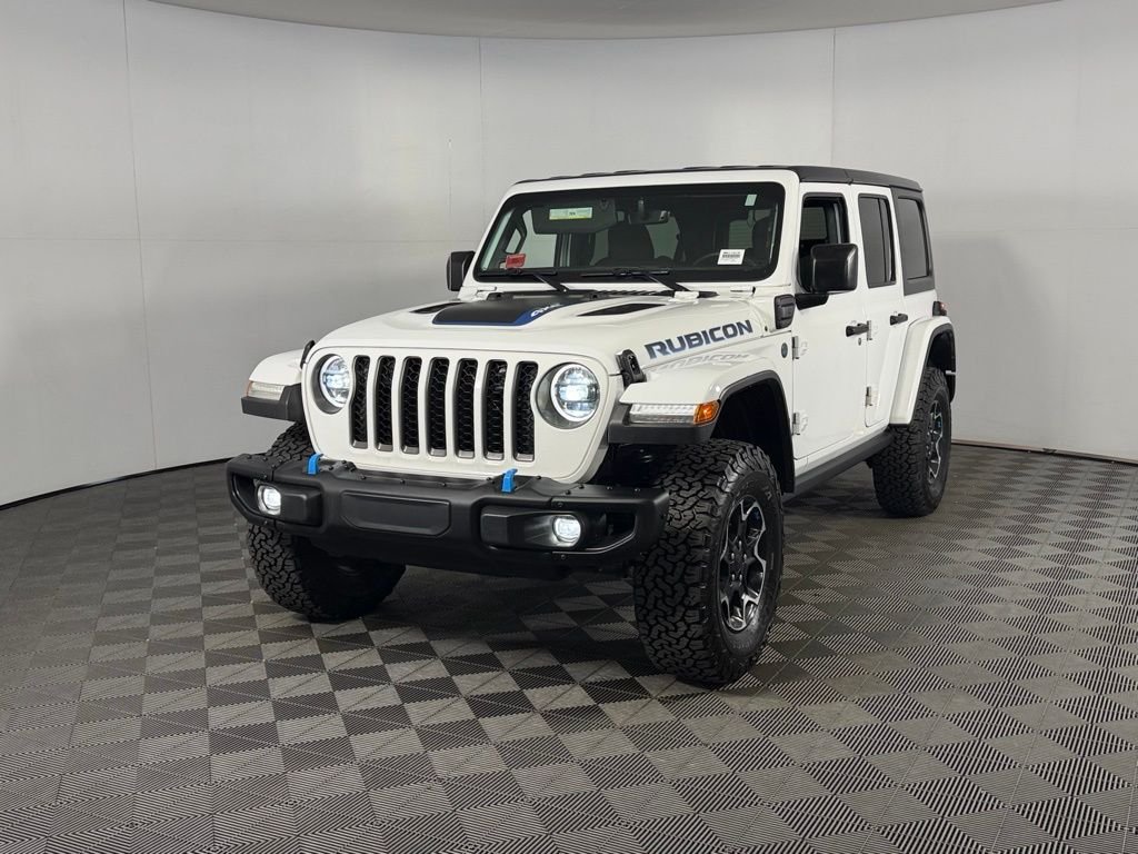 Used 2023 White Jeep Rubicon 4xe image 10
