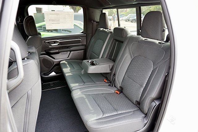 New 2026 Bright White Clear-Coat Exterior Paint RAM Big Horn/Lone Star image 22