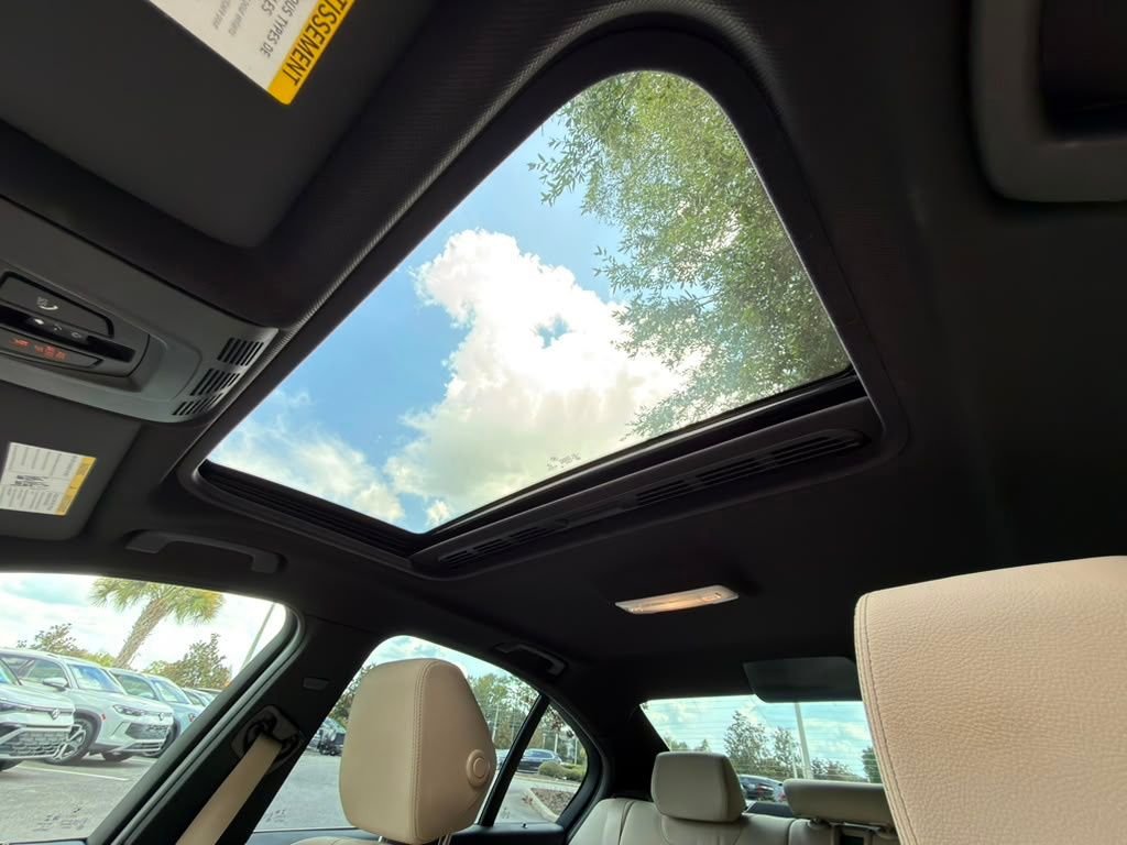 Used 2018 Gray BMW 340i image 22