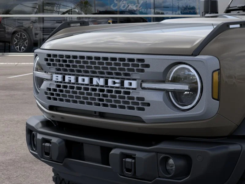 New 2026 Marsh Gray Ford Badlands® image 64
