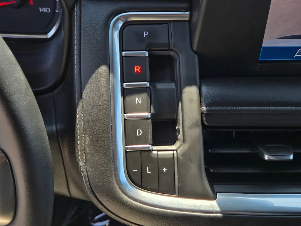 Used 2023 Summit White Chevrolet LS image 22