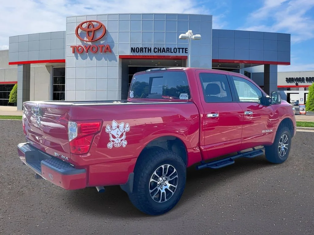 Used 2021 Red Nissan SV image 8