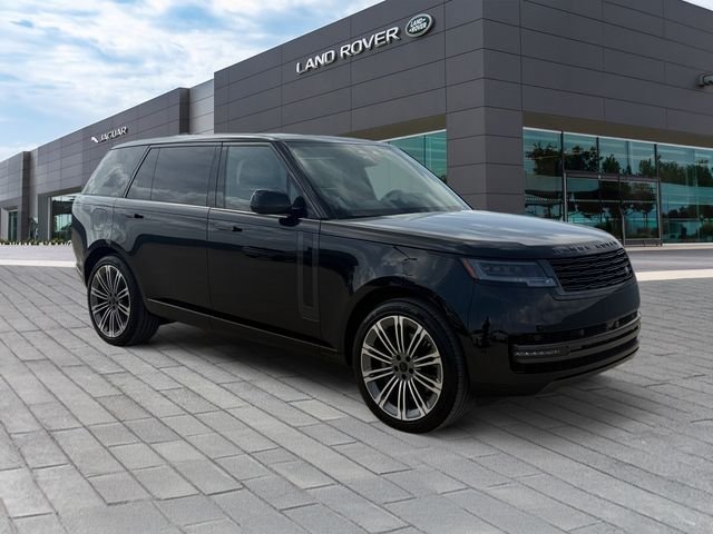 New 2026 Santorini Black Land Rover SE image 7
