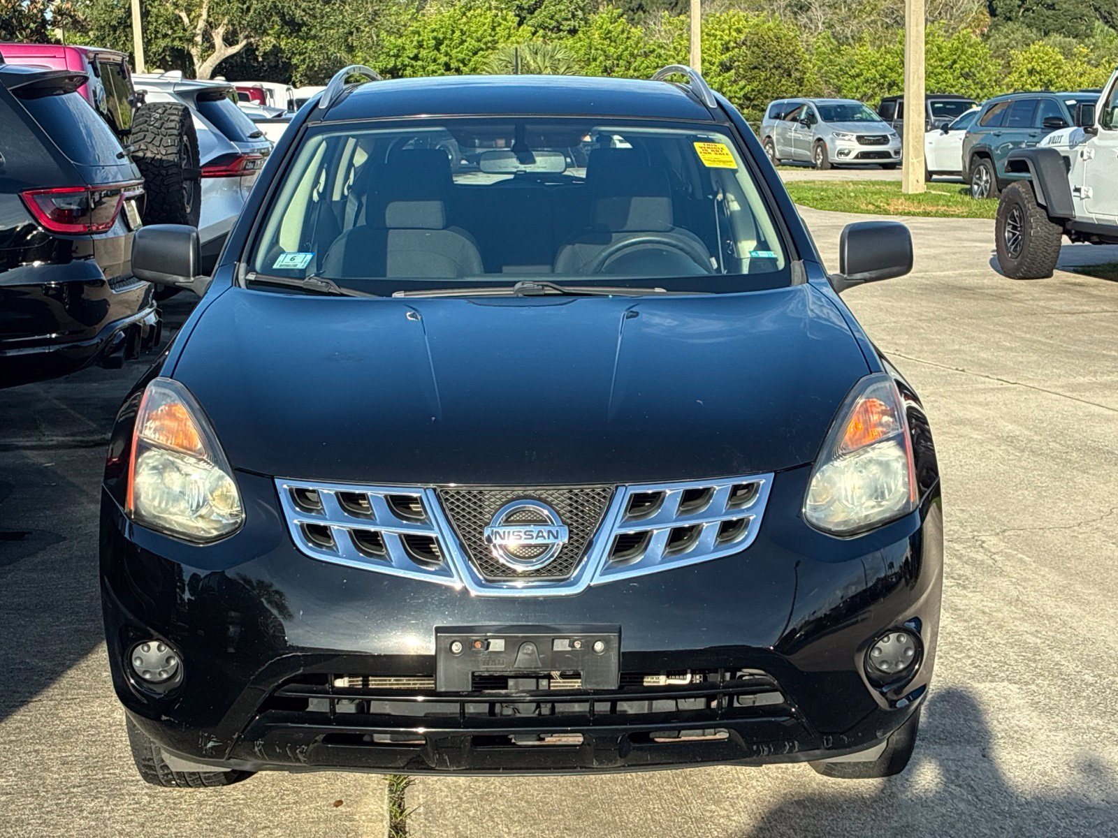 Used 2015 Black Nissan S image 20