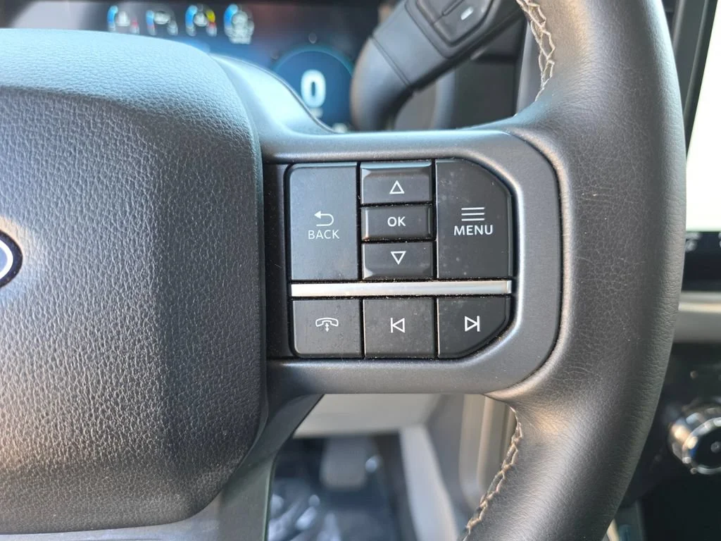 Used 2024 Avalanche Ford XLT image 33
