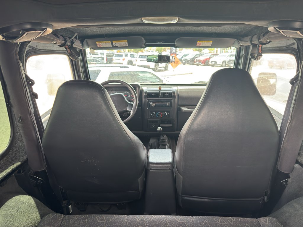Used 2001 Black Jeep SE image 14