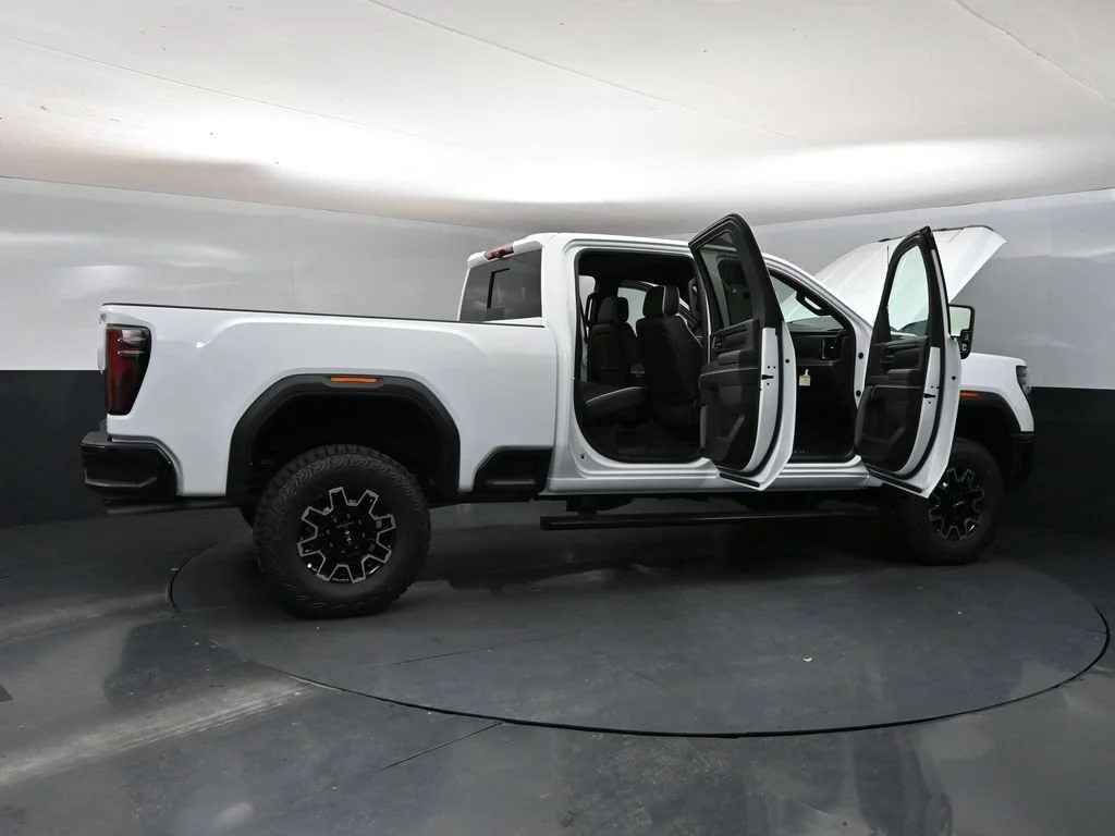 New 2026 Summit White GMC AT4X image 37