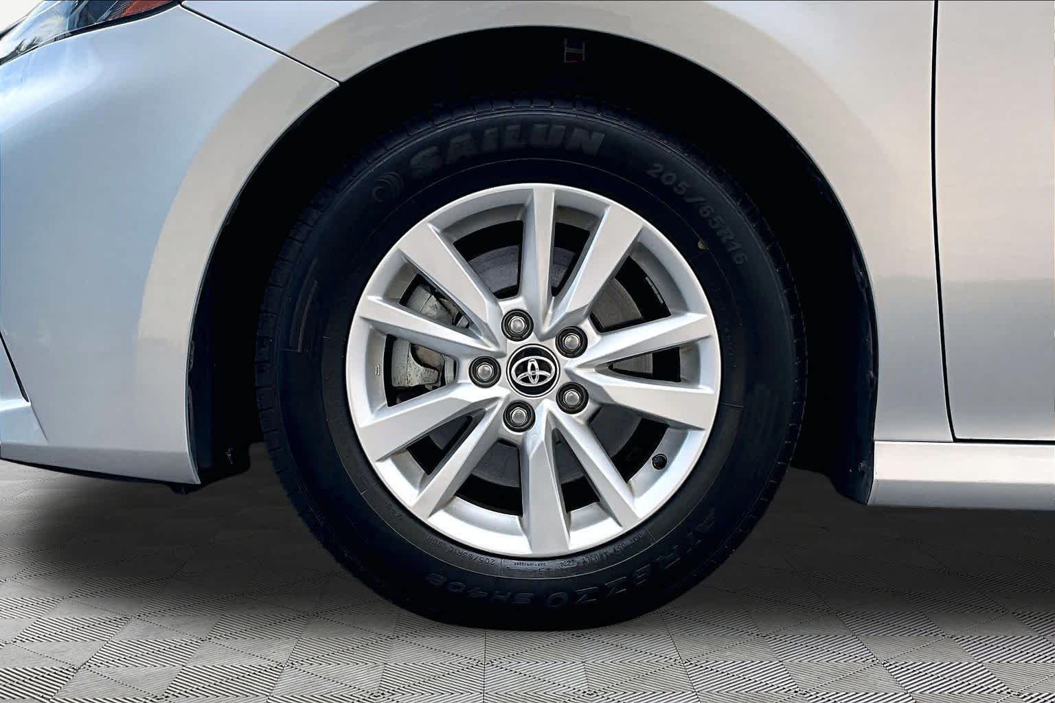 Used 2025 Celestial Silver Metallic Toyota LE image 11