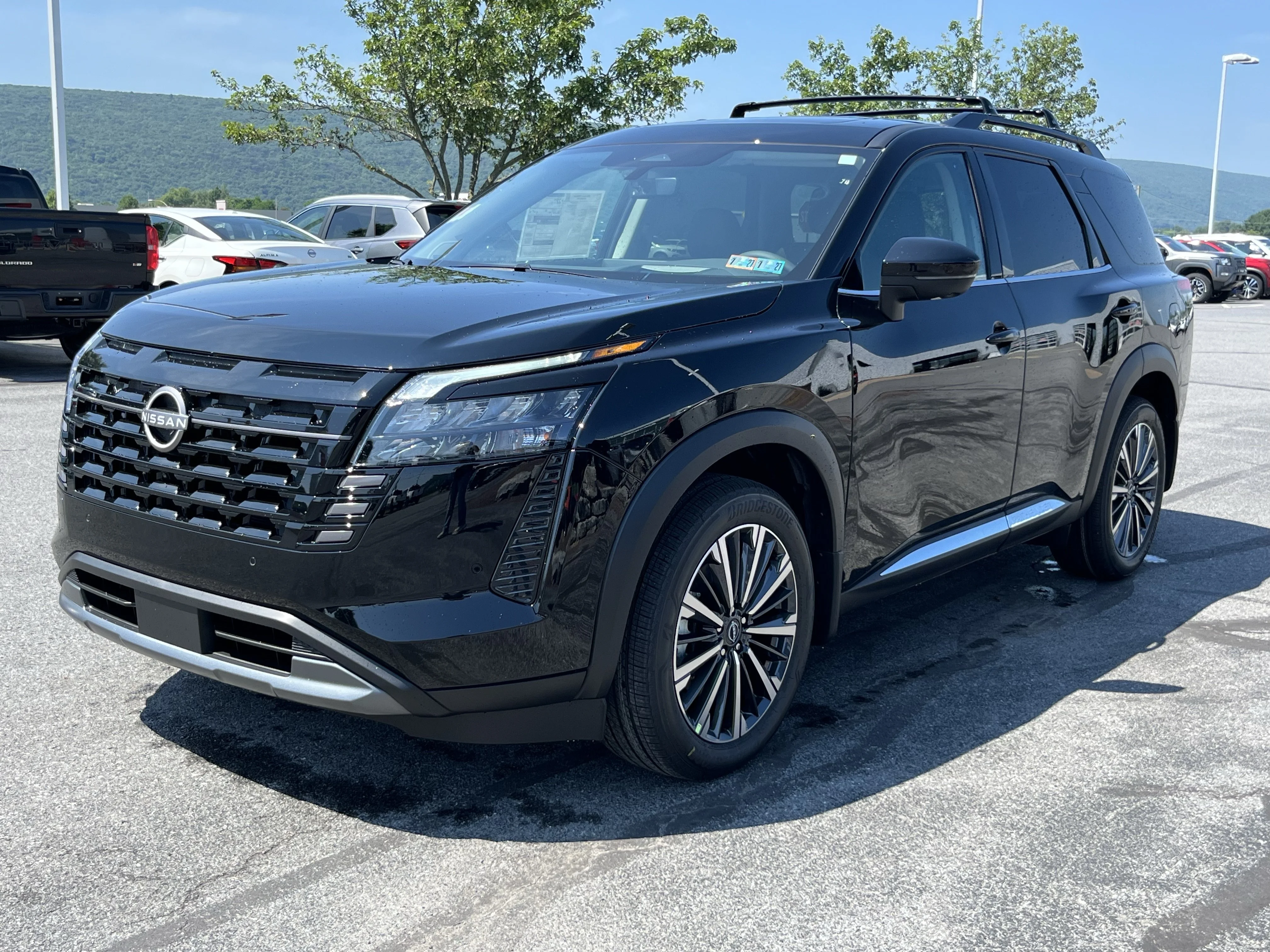 New 2026 Super Black Nissan Platinum image 12