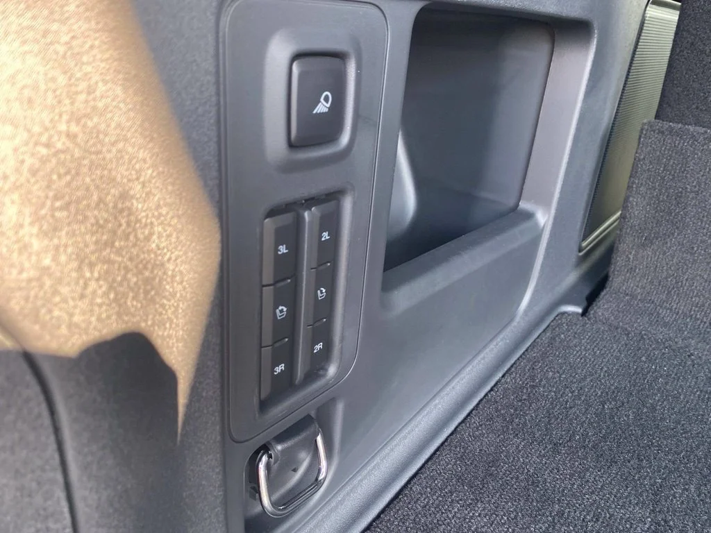 New 2027 Agate Black Metallic Ford Tremor® image 38