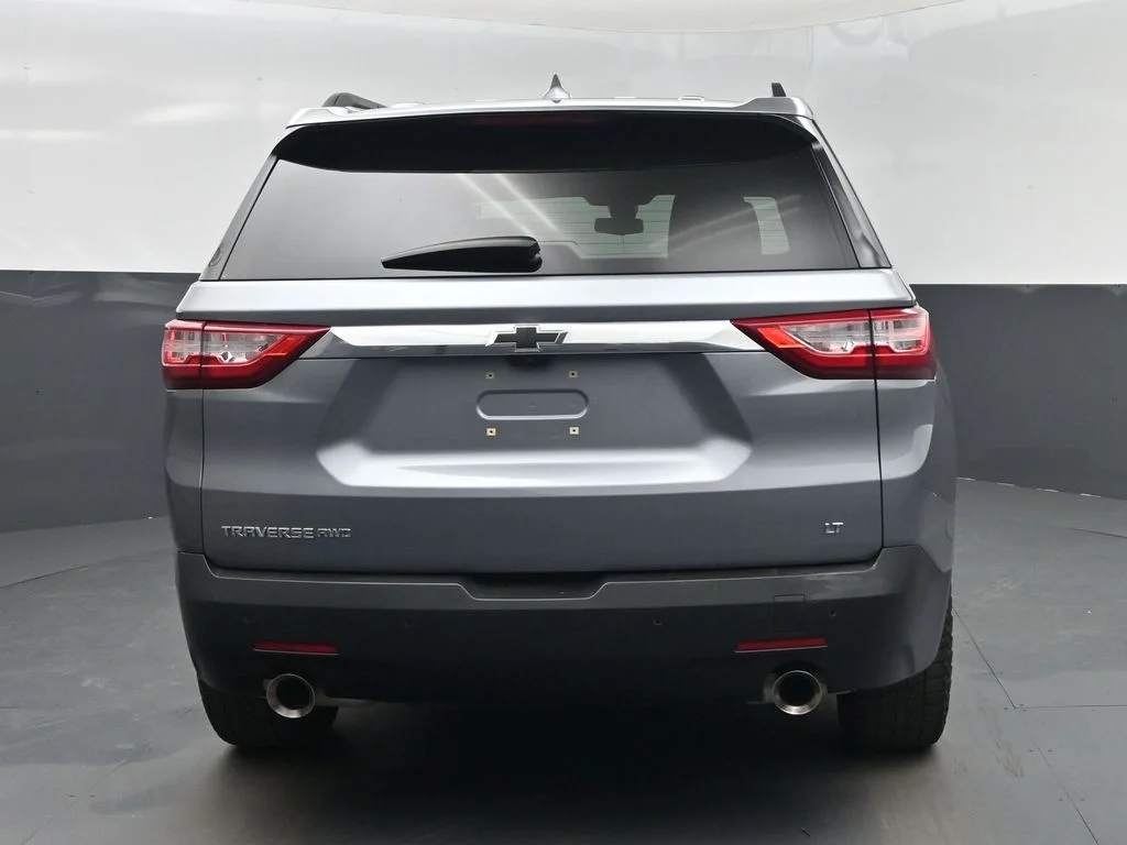 Used 2019 Gray Chevrolet 3LT image 11