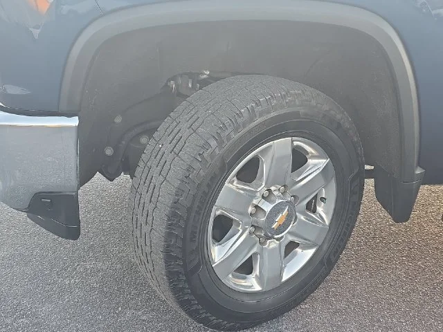Used 2023 Blue Chevrolet LTZ image 33
