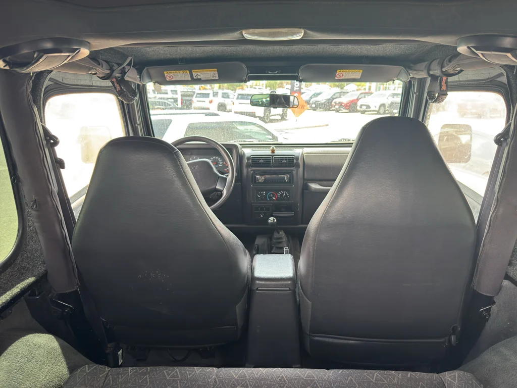 Used 2001 Black Jeep SE image 14
