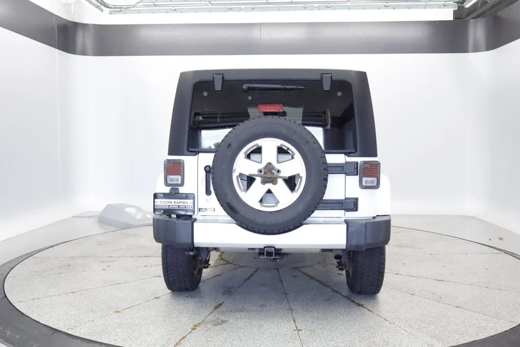 Certified Used 2017 White Jeep Unlimited Sahara image 4