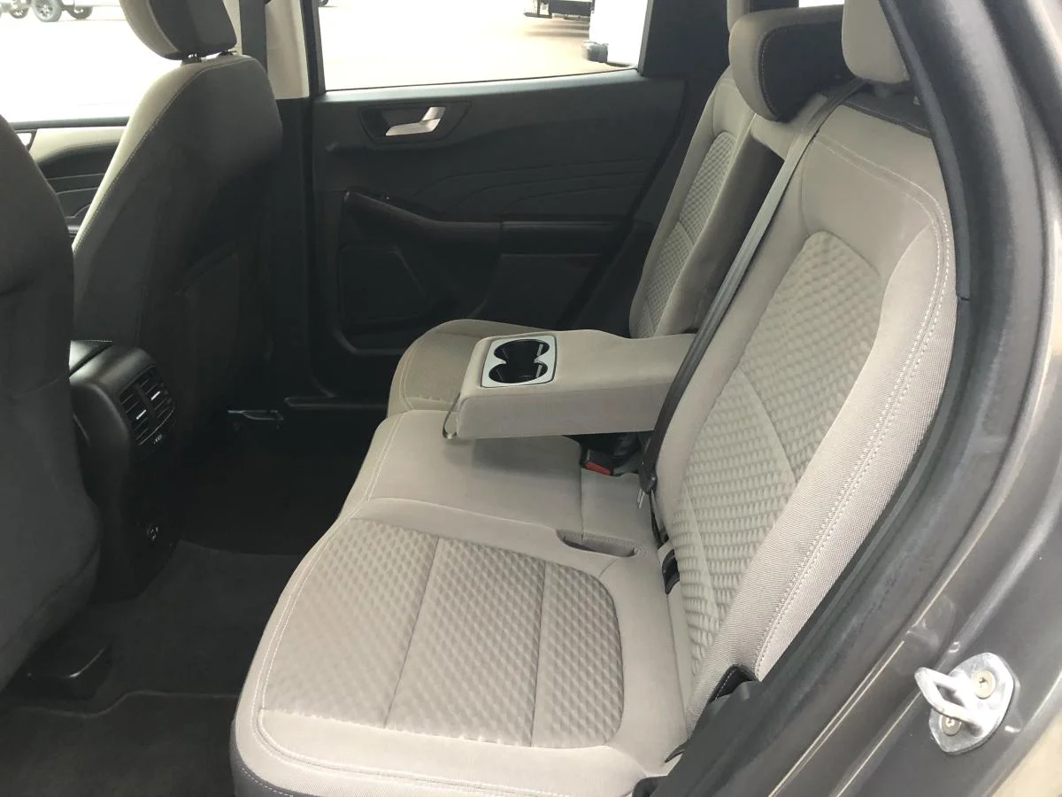 Used 2021 Grey Ford SE AWD image 17