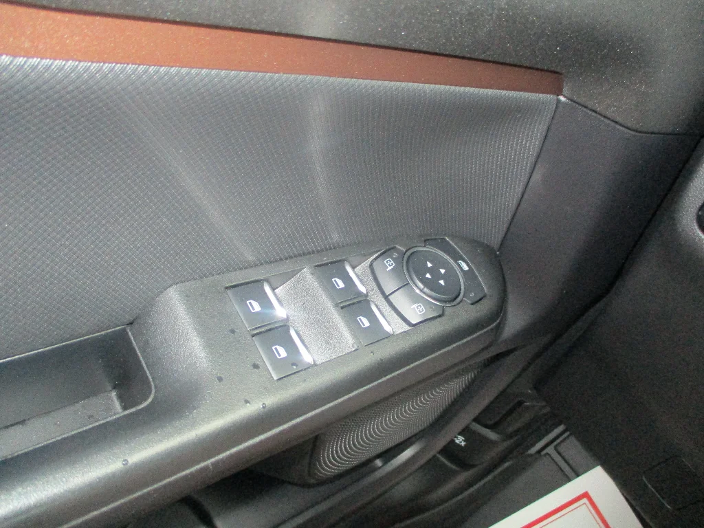 Used 2025 Ruby Red Metallic Tinted Clearcoat Ford Outer Banks image 17