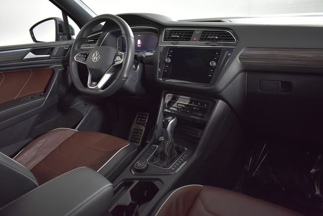 2024 Volkswagen Tiguan SEL R-LINE - Photo 22