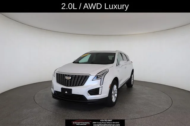 Used 2022 White Cadillac Luxury image 1
