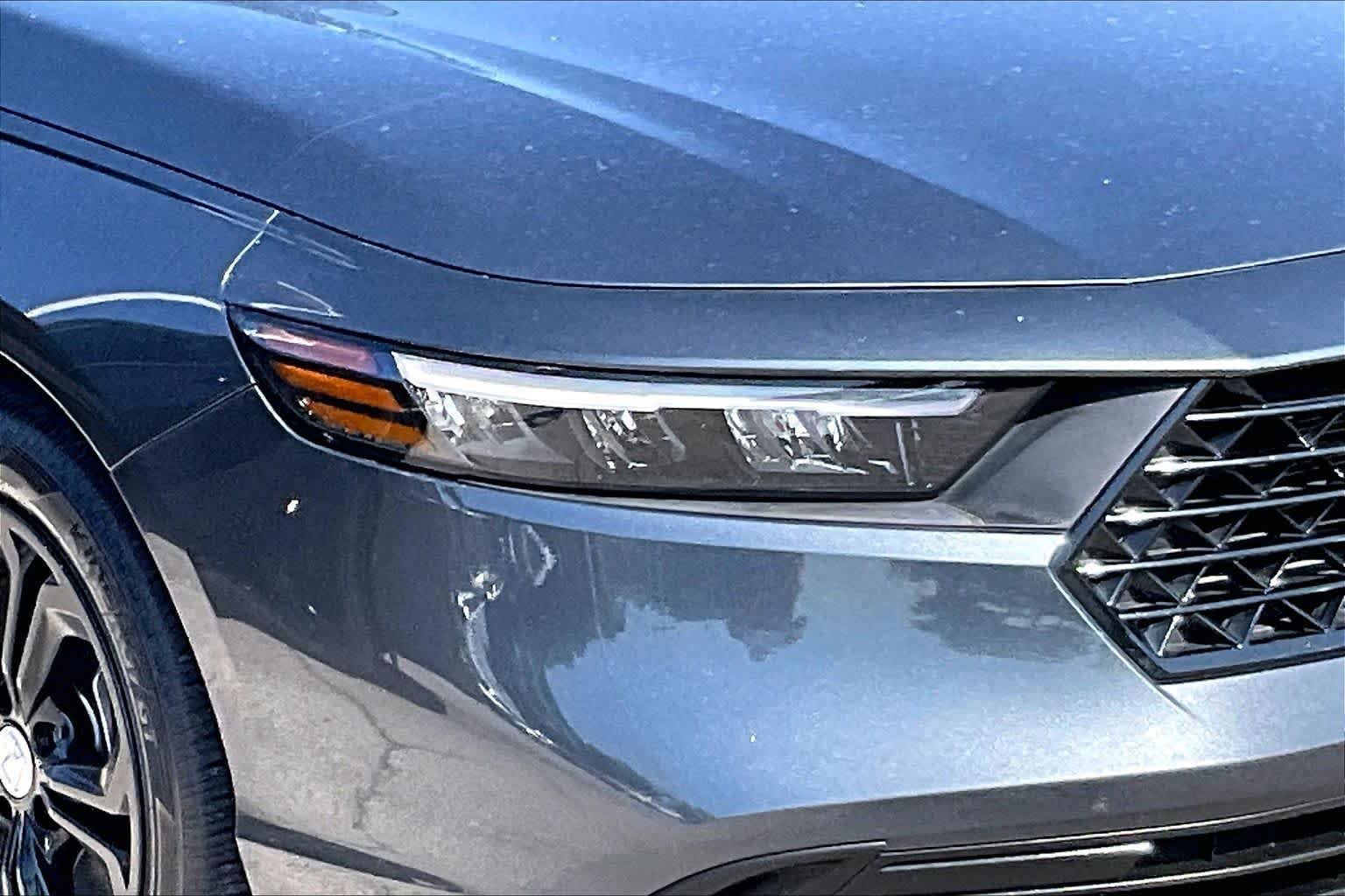 Used 2024 Meteorite Gray Metallic Honda LX image 24