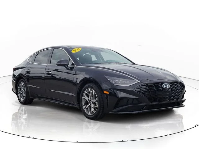 Used 2023 Blue Hyundai SEL image 3
