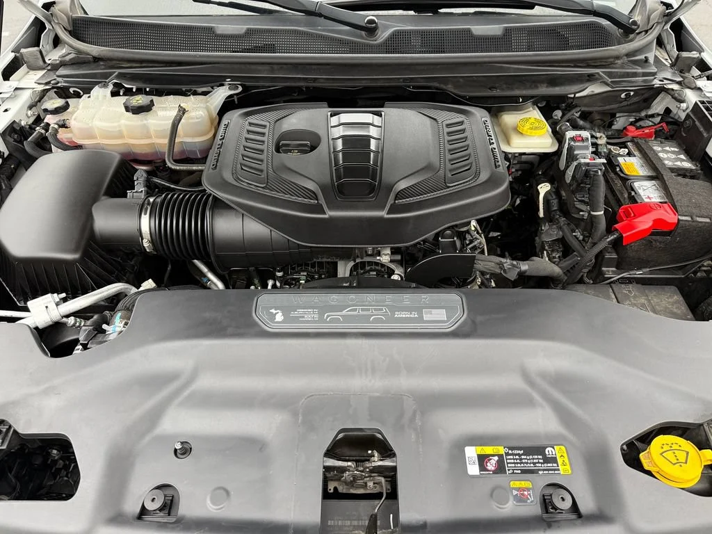 Used 2024 White Jeep Series II image 15