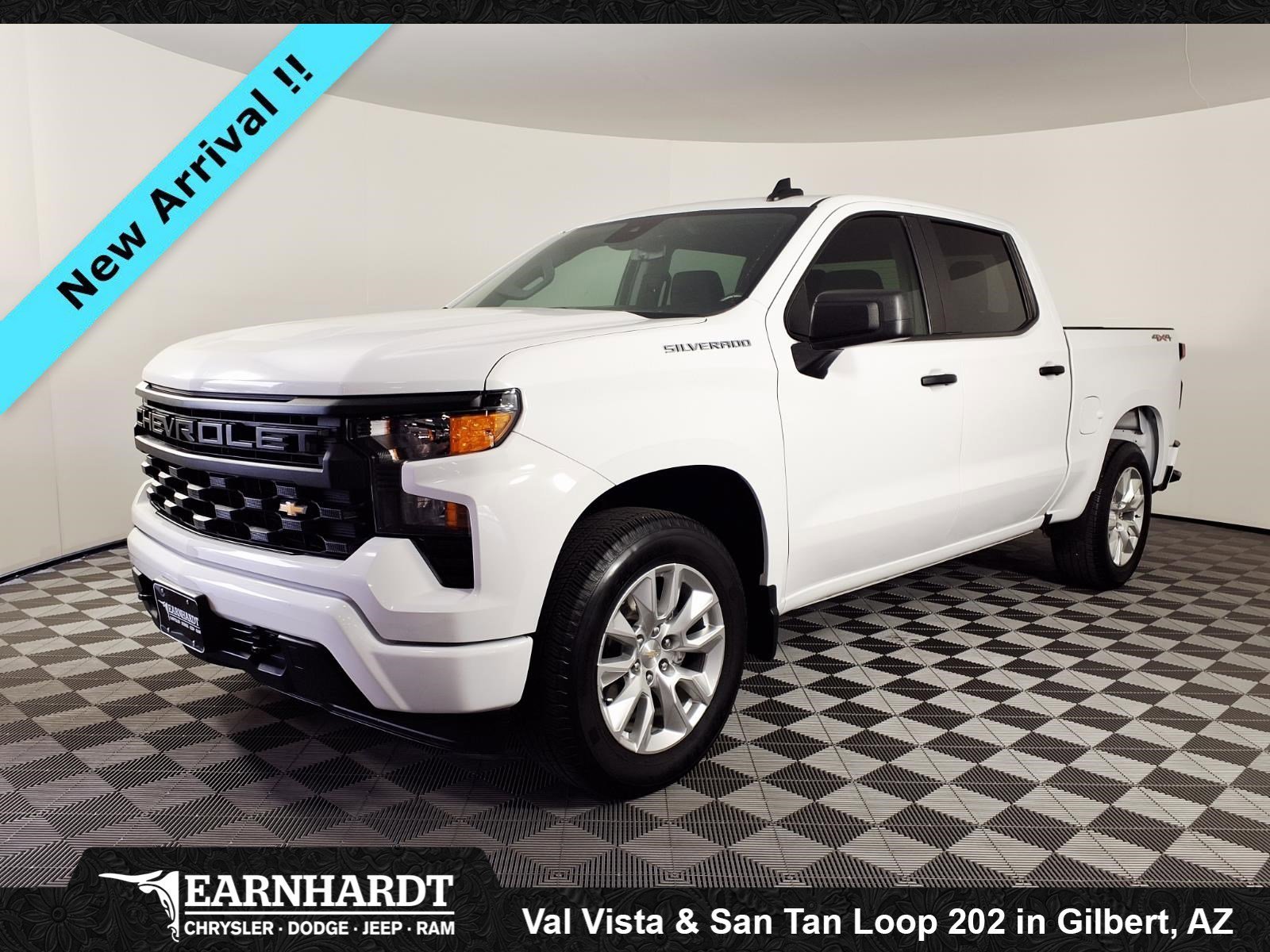 2024 Chevrolet Silverado 1500 Custom 4X4 Crew Cab Short Box's photo