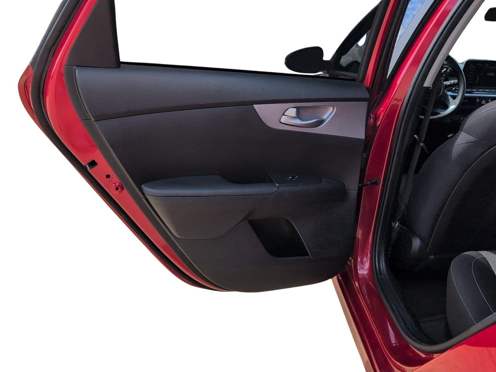 Used 2023 Currant Red Kia LXS image 18