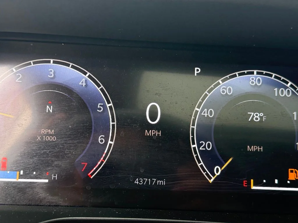 Used 2023 White Jeep Limited image 18