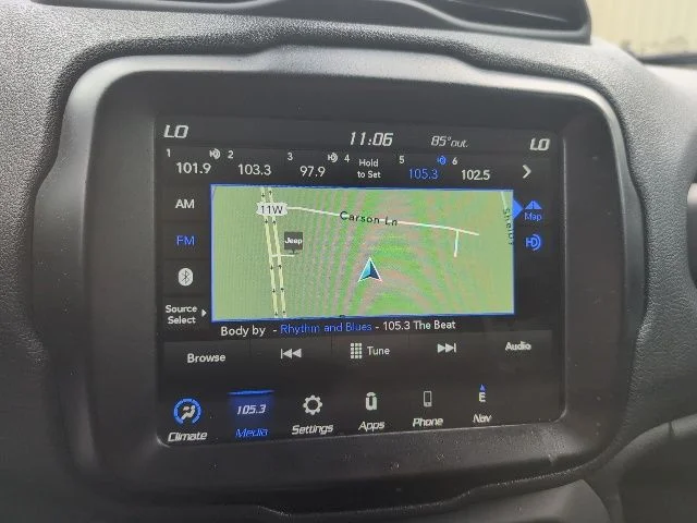 Used 2023 Gray Jeep Latitude image 21