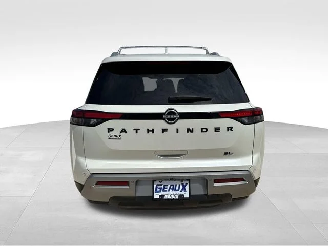 Used 2023 White Nissan SL image 11