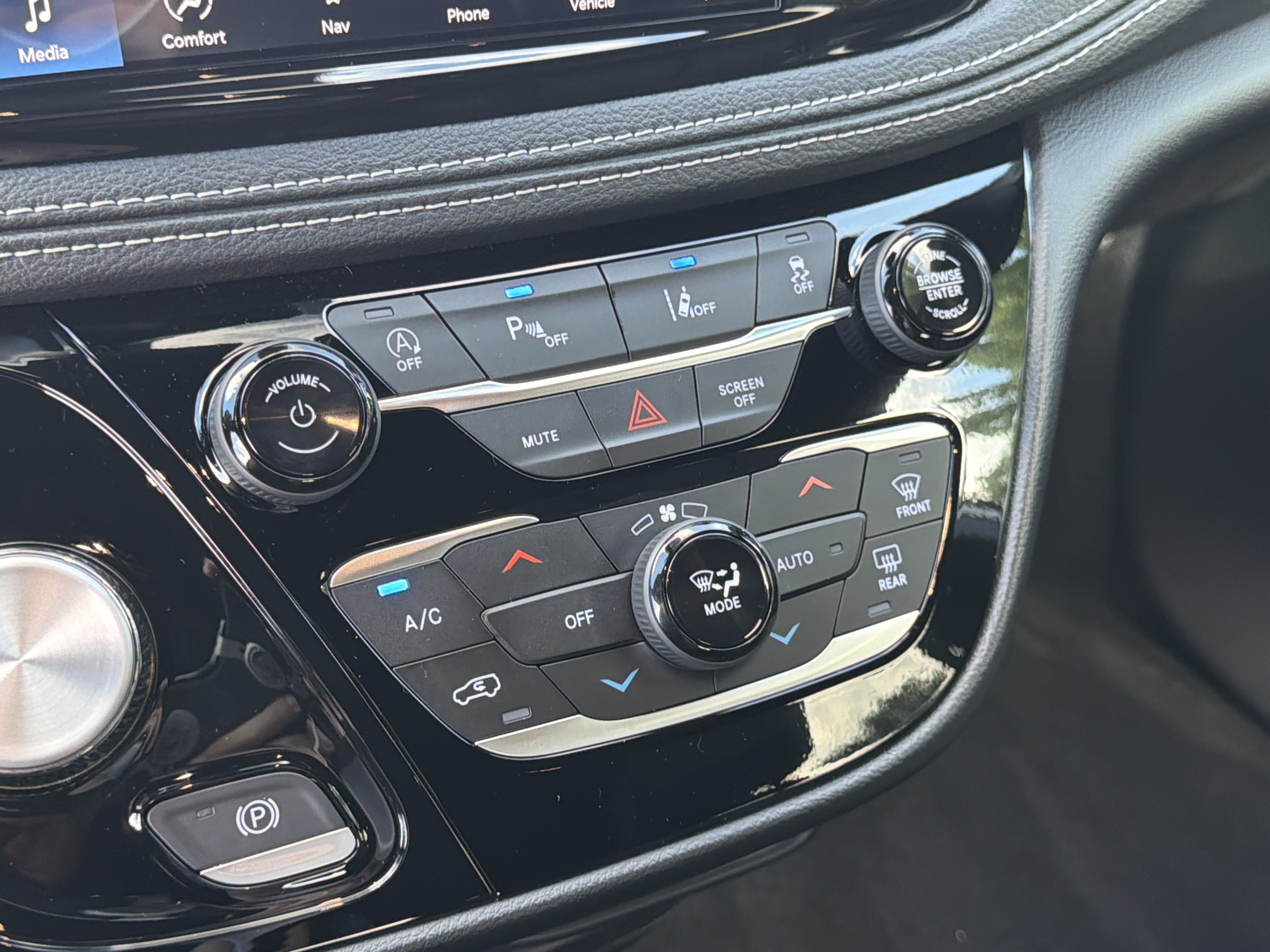 Photo 36