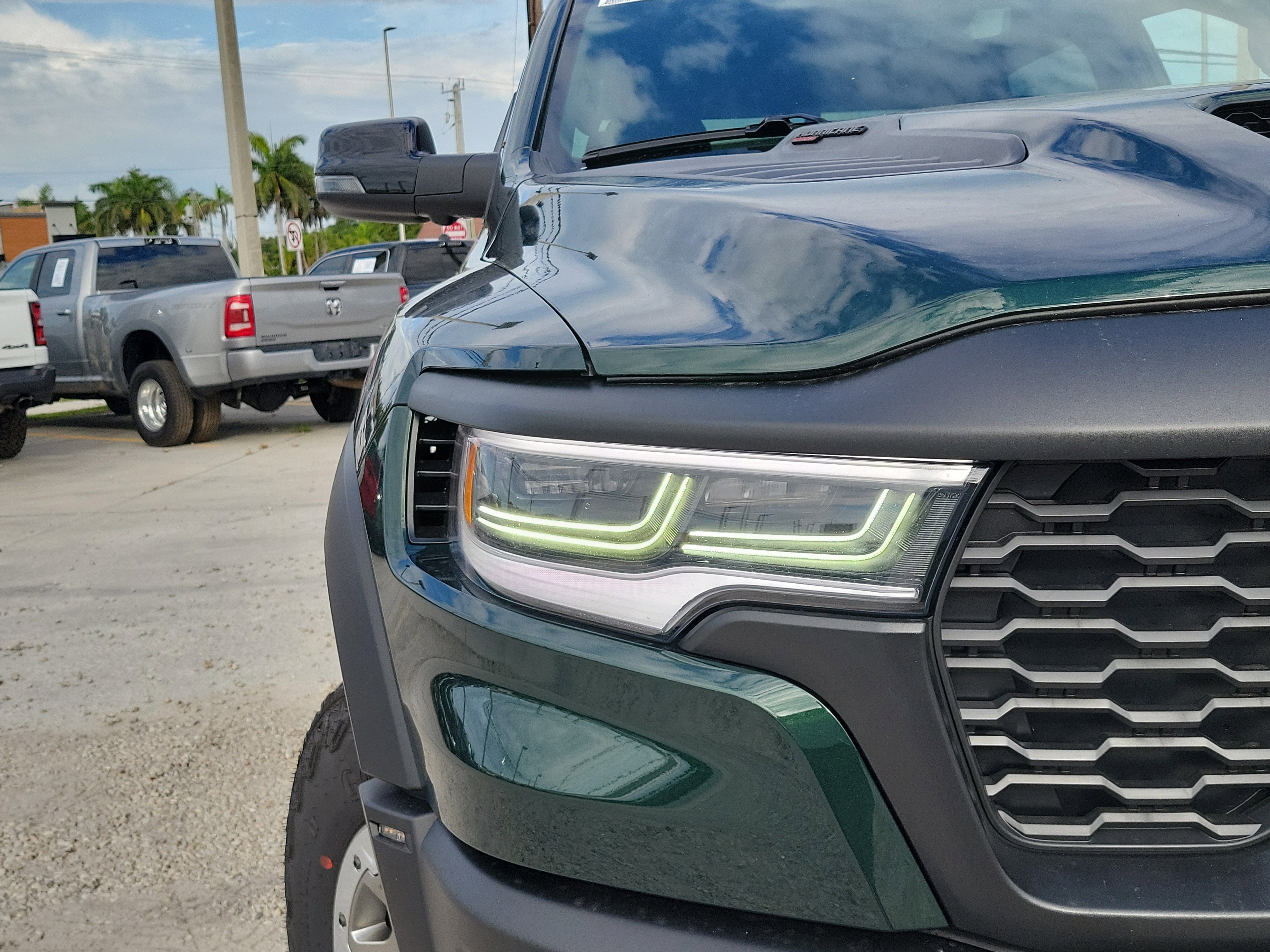 New 2026 Serrano-Green Metallic Exterior Paint RAM RHO image 7