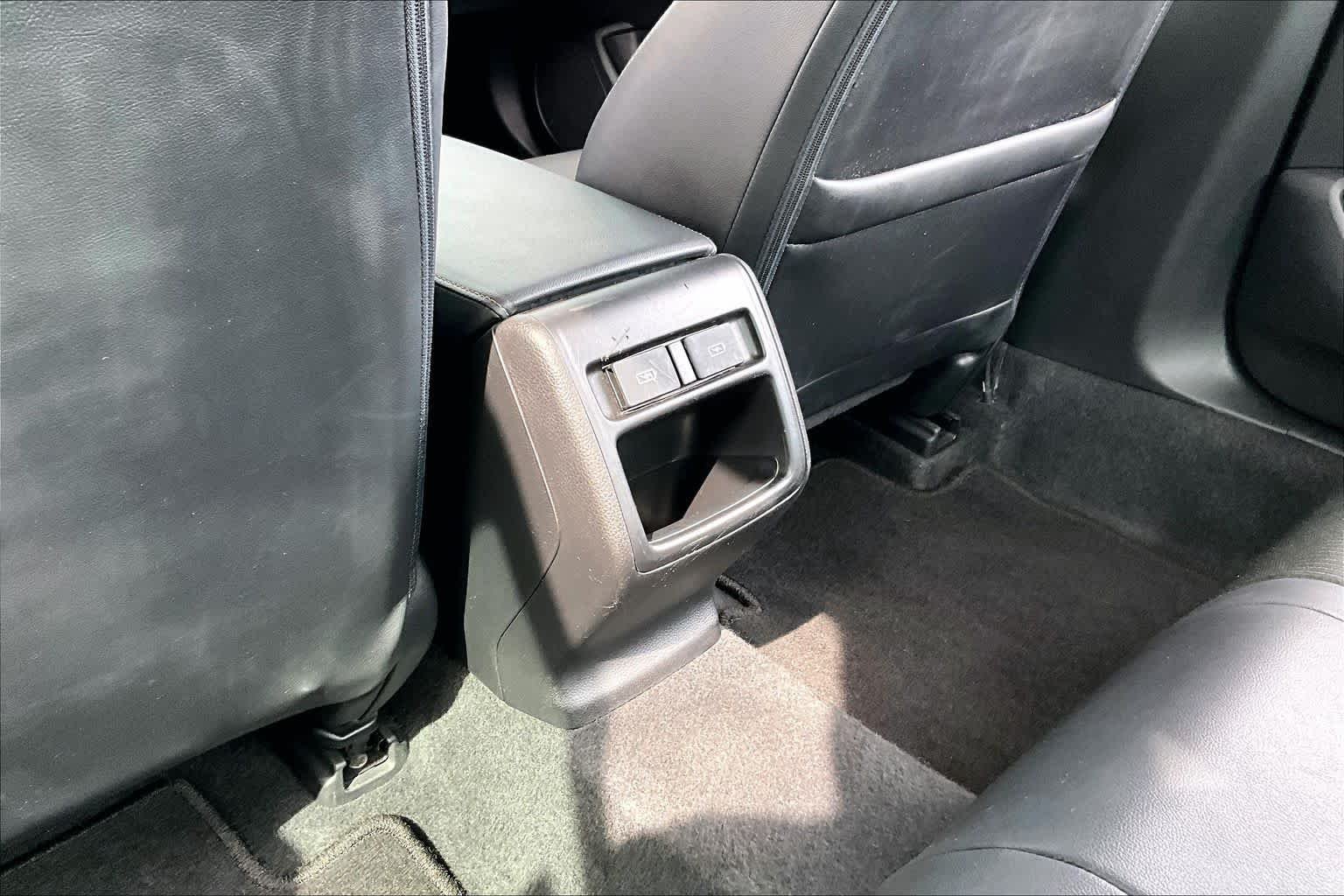 Used 2021 Lunar Silver Metallic Honda Sport image 34