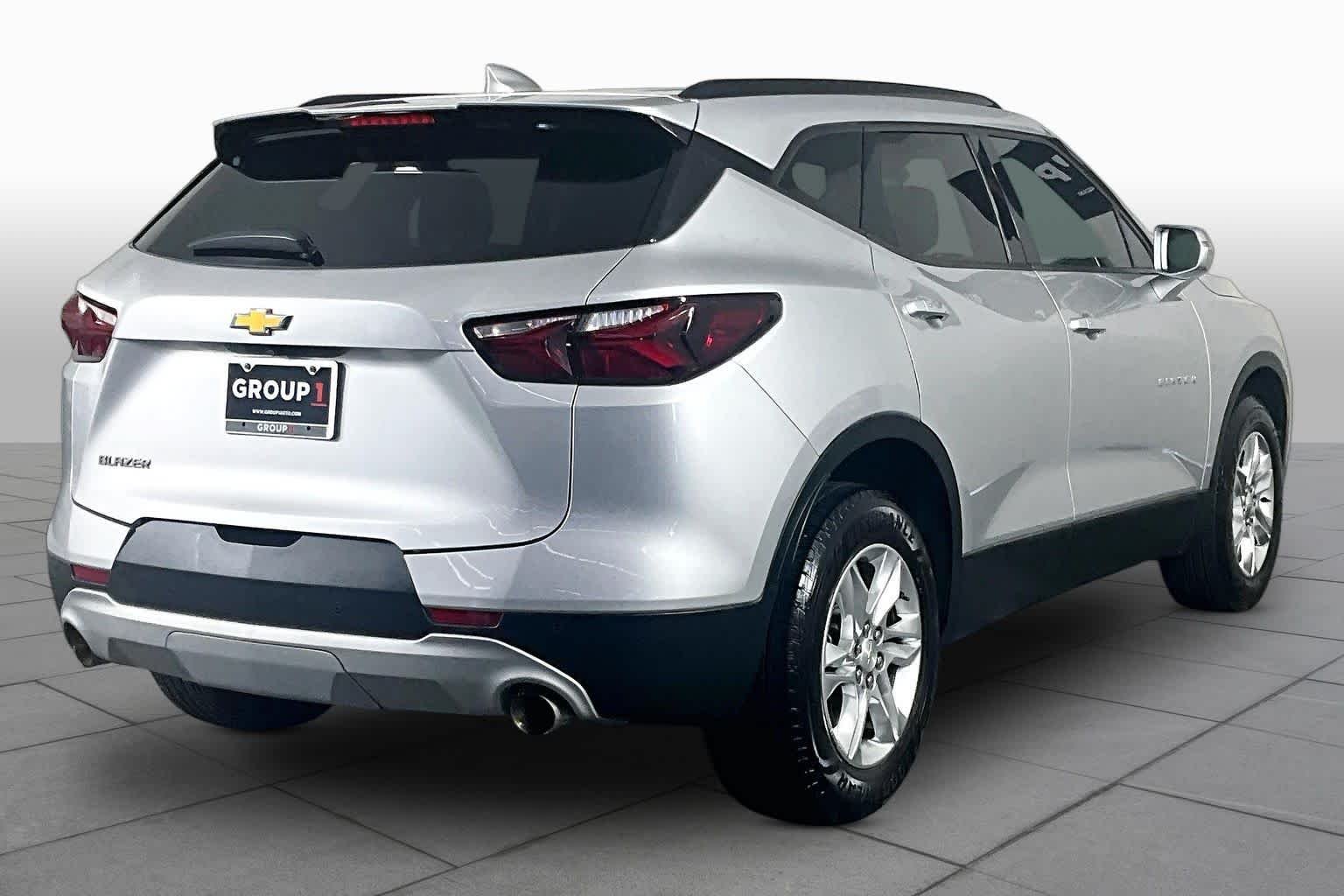Used 2020 Silver Ice Metallic Chevrolet LT image 12