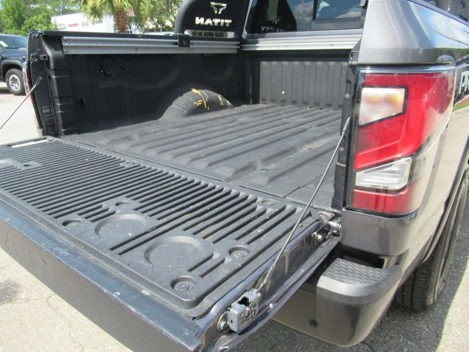 Used 2022 Gray Nissan PRO-4X image 9