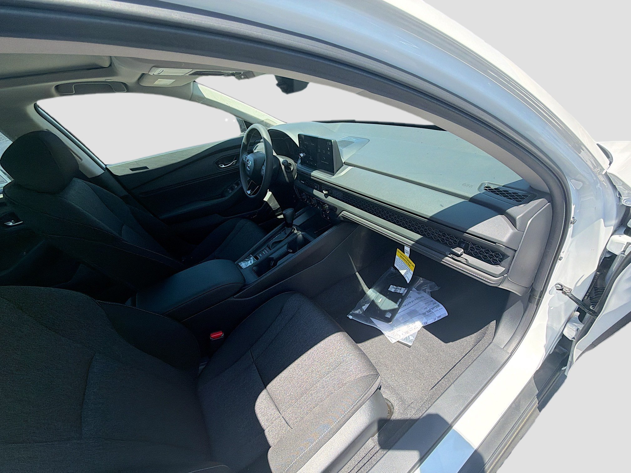 New 2026 Platinum White Pearl Honda SE image 24