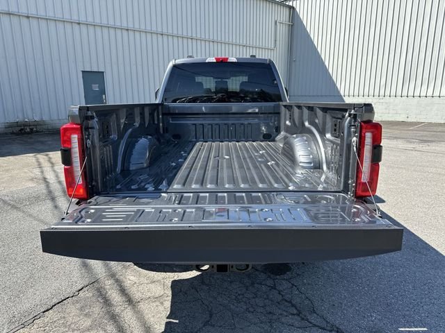 New 2026 Carbonized Gray Metallic Ford F-350® Lariat® image 22
