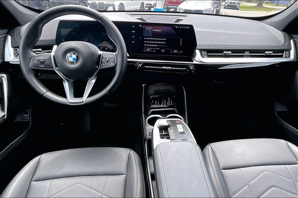 Used 2023 Black BMW xDrive28i image 6