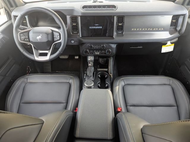 New 2025 Ruby Red Metallic Tinted Clearcoat Ford Badlands® image 17