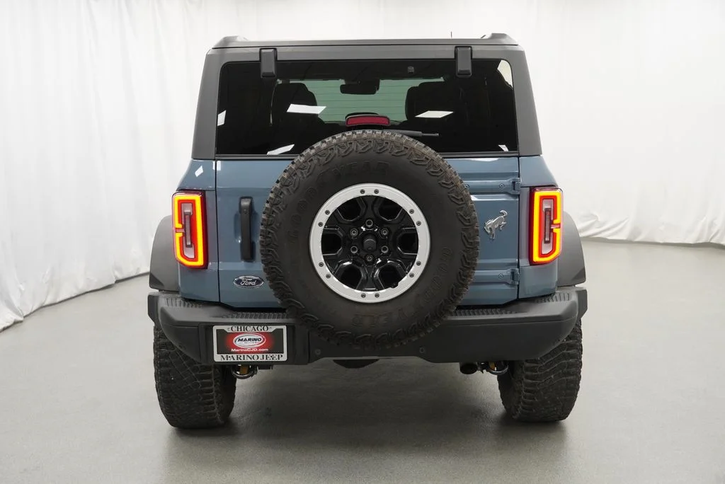 Used 2023 Gray Ford Badlands image 11