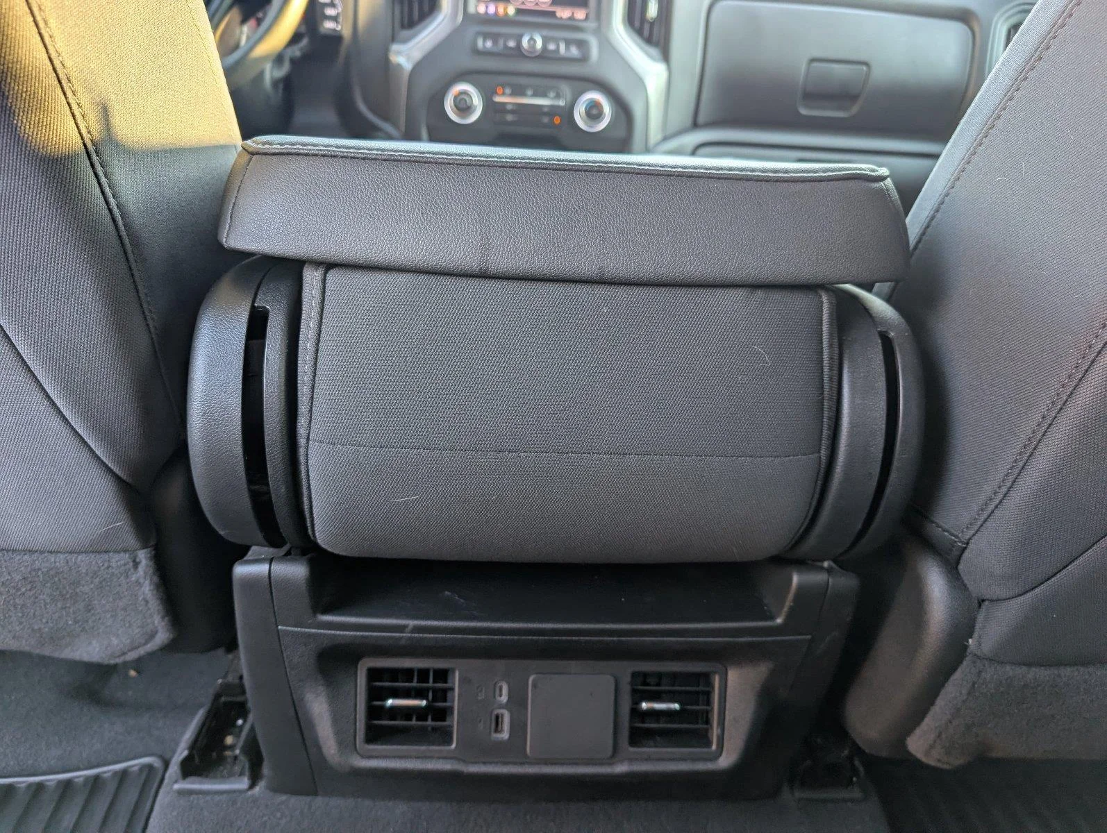 Used 2024 Slate Gray Metallic Chevrolet Custom image 31