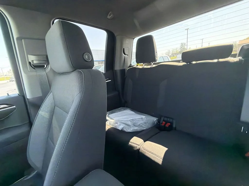 New 2026 Summit White GMC Elevation image 12