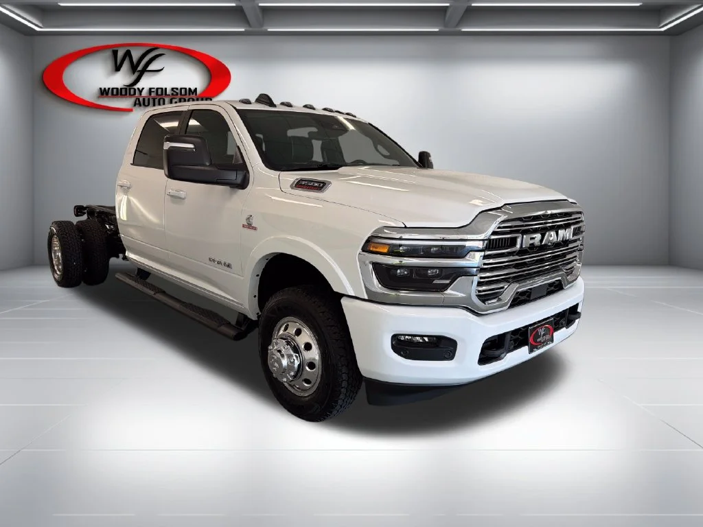 New 2027 White Ram Tradesman image 3