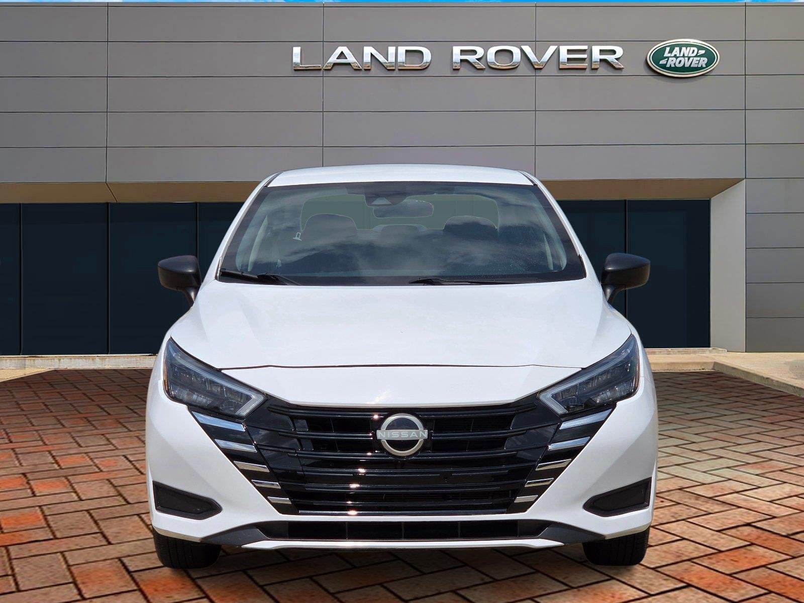 Used 2025 Fresh Powder Nissan S image 2
