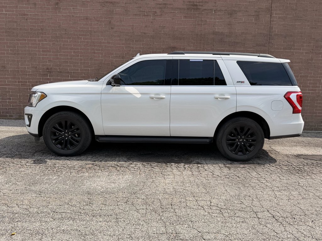 Used 2021 Oxford White Ford XL image 2