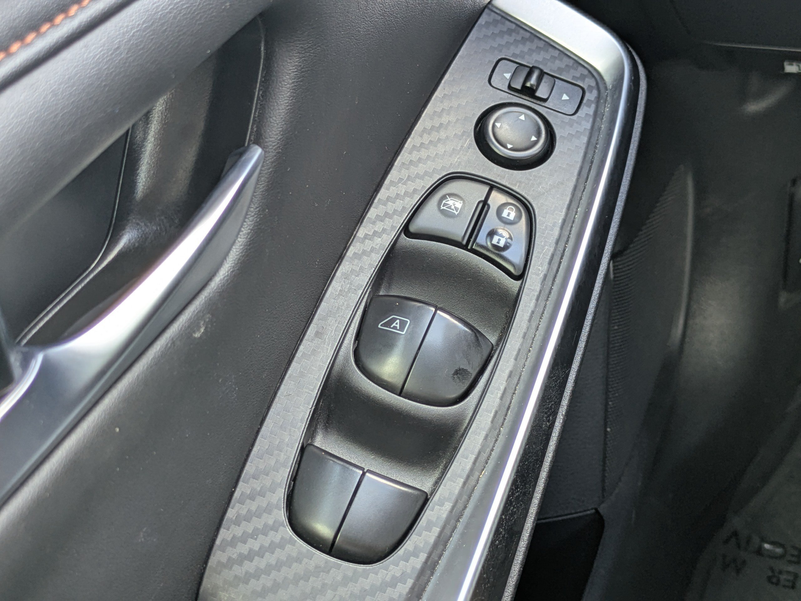 Used 2023 Gun Metallic/Super Black Nissan SR image 19