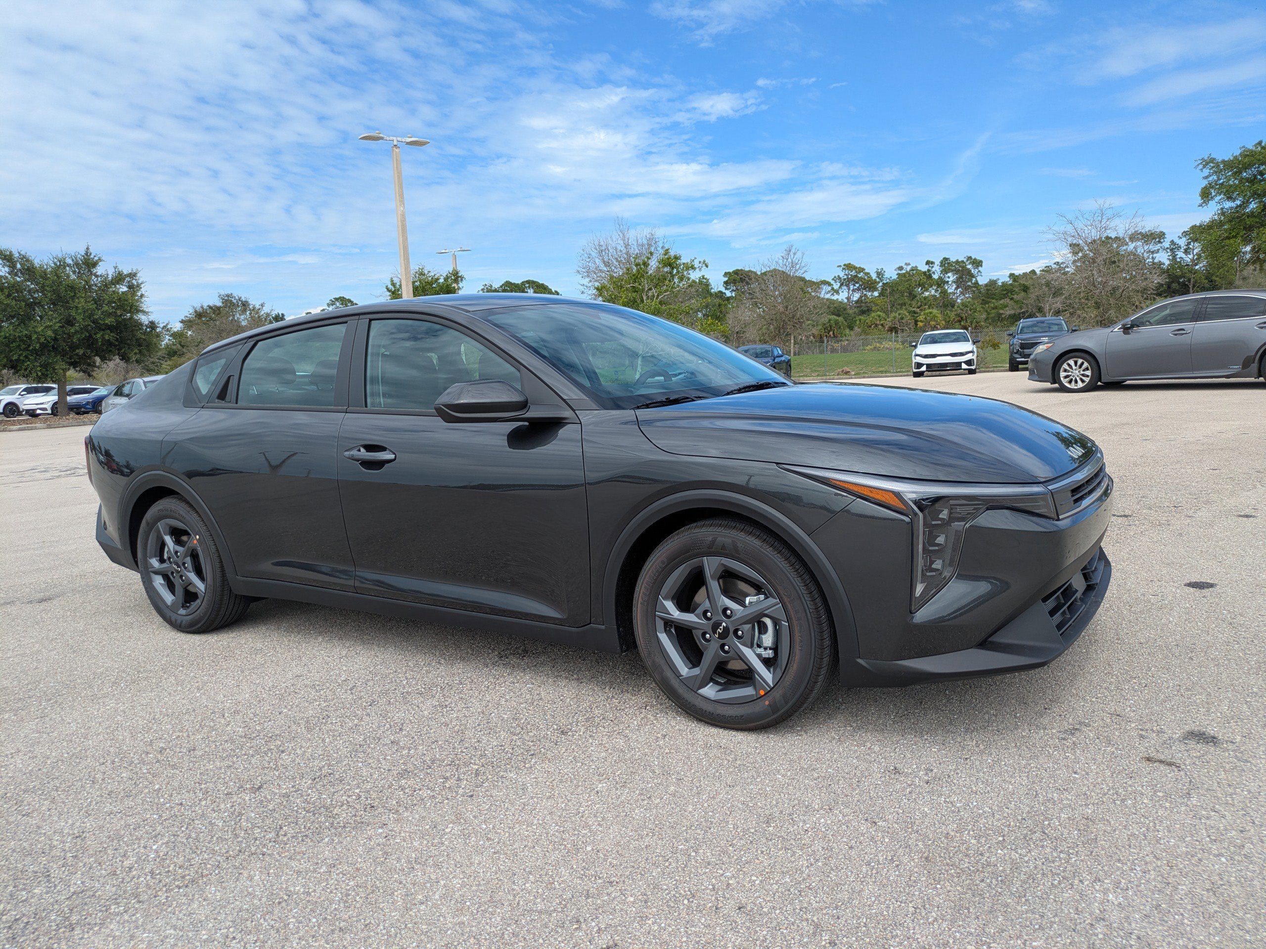 New 2026 Steel Gray Kia LXS image 2