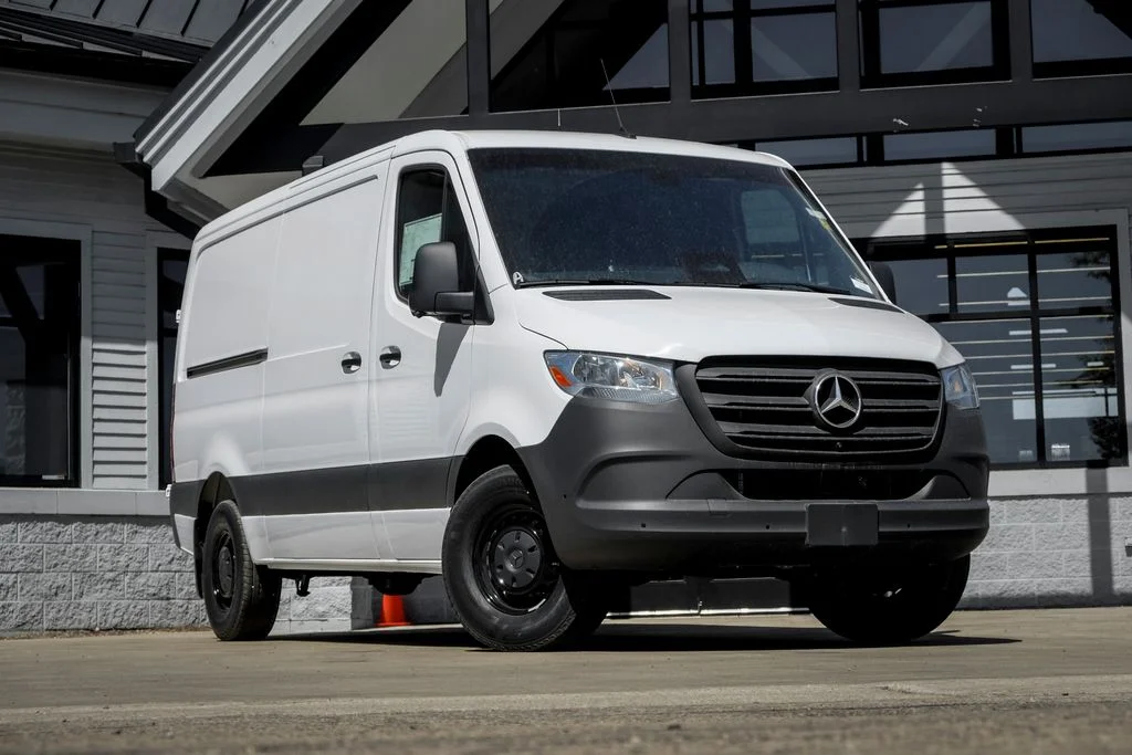 2026 Mercedes-Benz Sprinter 2500 144 WB HO's photo