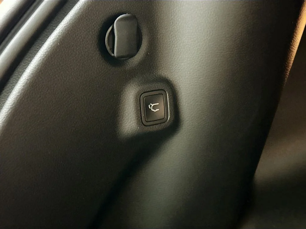New 2026 Joose (DISC) Jeep Latitude image 18