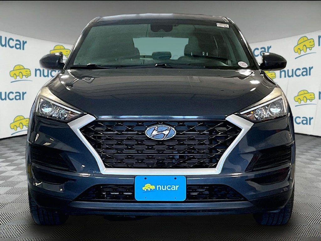 Used 2019 Blue Hyundai SE image 2
